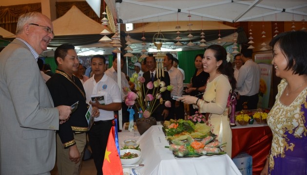 Vietnam joins 2015 ASEAN Food Festival  - ảnh 2
